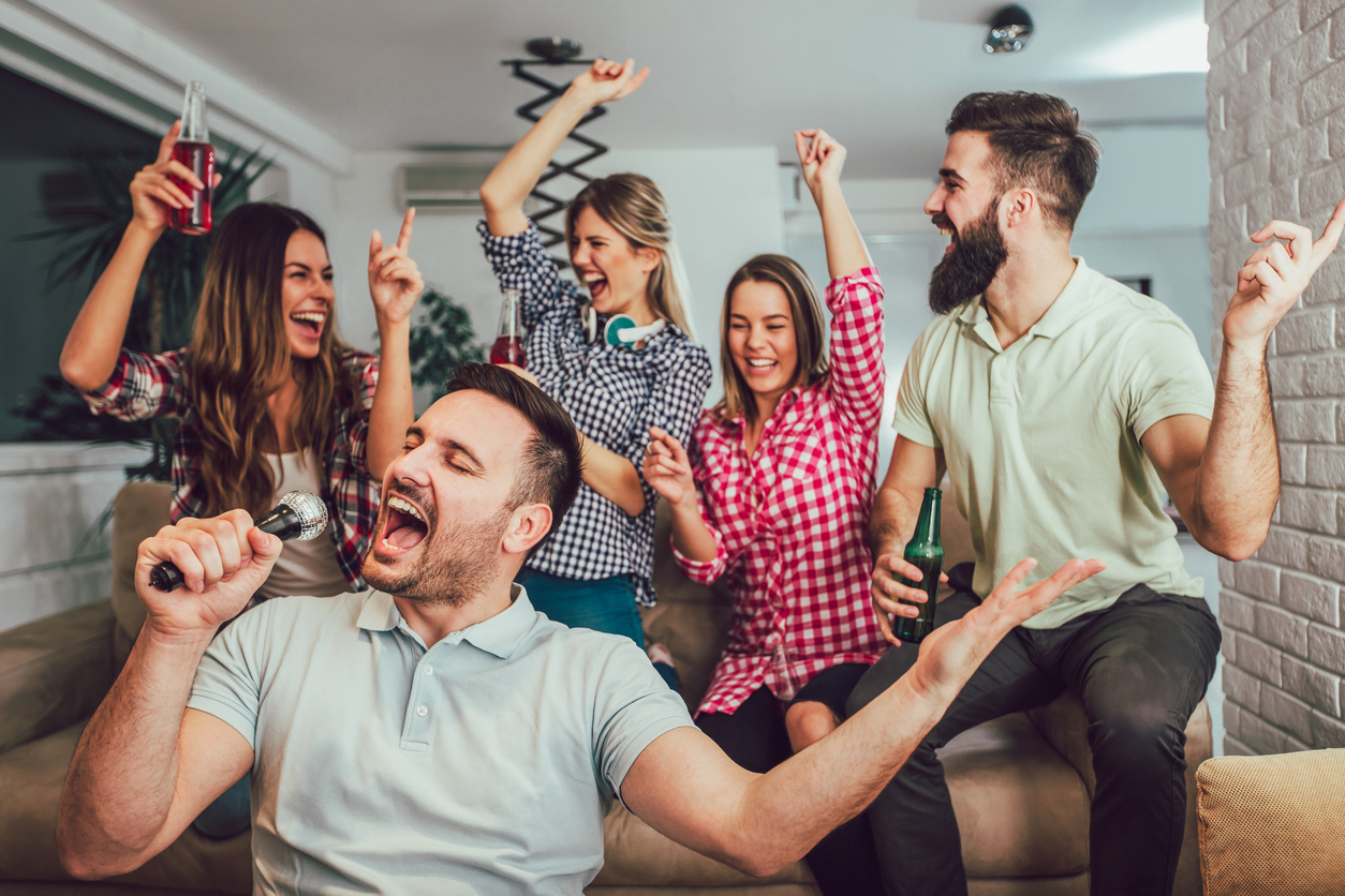 Using Live or Behind the Scenes Video to Humanize Brands